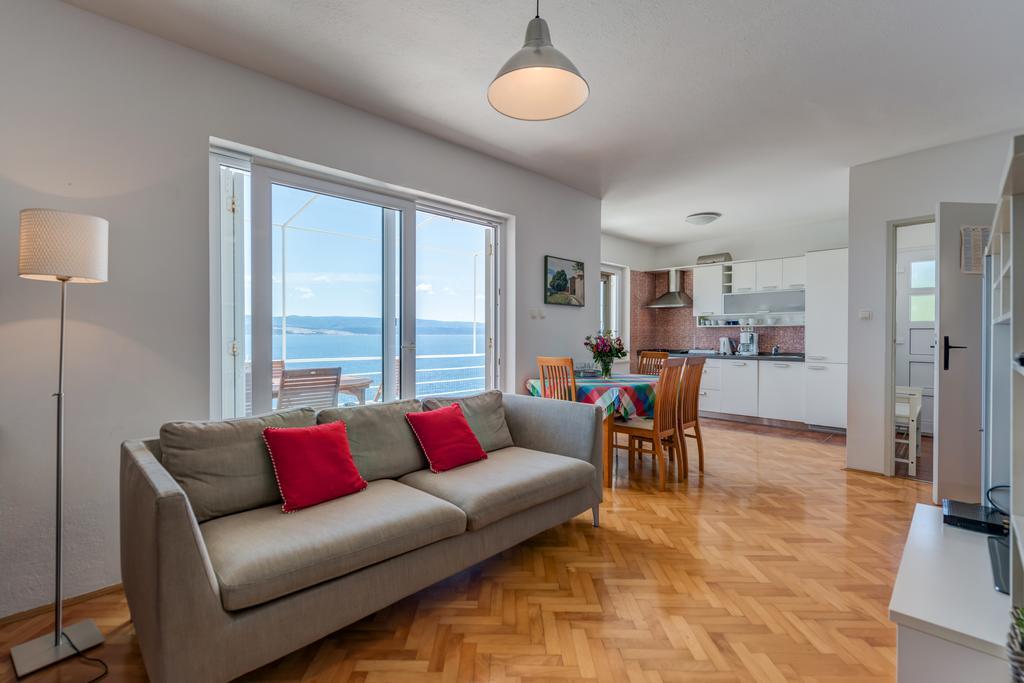 Apartments Apartmani Pintar ミミツェ エクステリア 写真