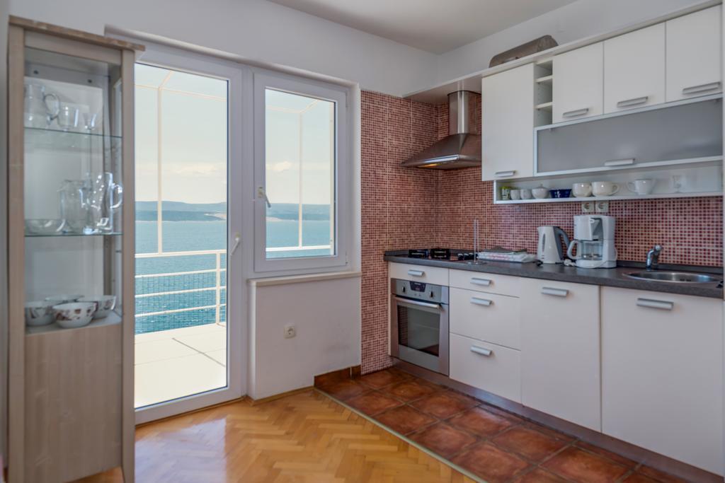 Apartments Apartmani Pintar ミミツェ エクステリア 写真