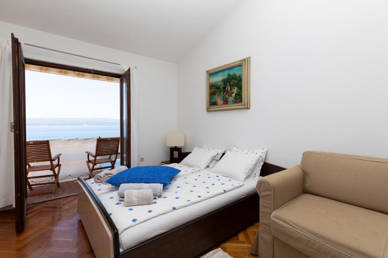 Apartments Apartmani Pintar ミミツェ エクステリア 写真